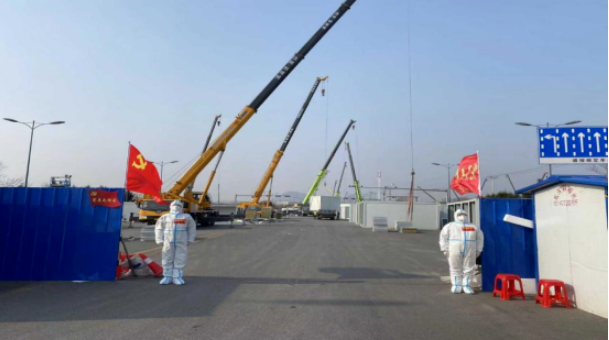 防疫接力，勇戰(zhàn)疫情——鞍勤、溫泉集團(tuán)全力保障健康驛站項(xiàng)目建設(shè)